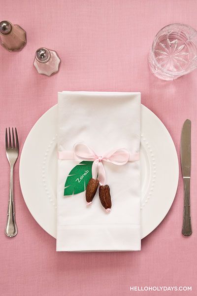 Ramadan Ideas: Date Place Setting - Hello Holy Days!